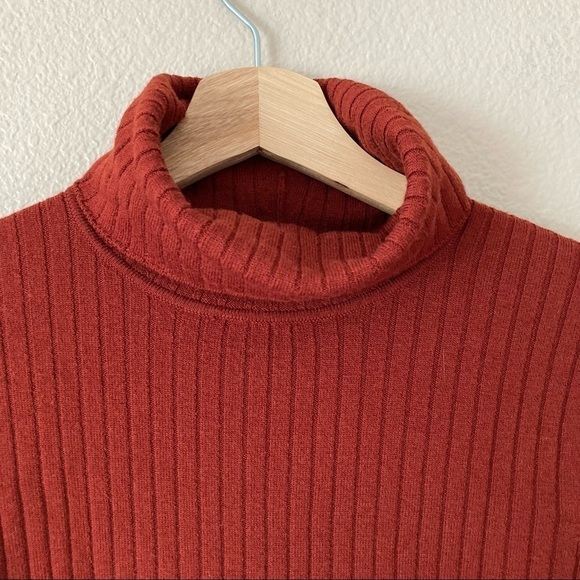 A.L.C. Elisa Ribbed Turtleneck Sweater - Picture 5 of 9